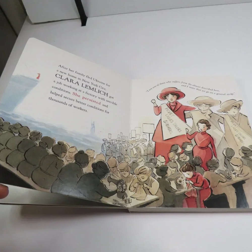 She Persisted: 13 American Women Who Changed the World  Board Book